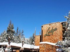 Bear Valley Lodge: Your Snow-Season Escape